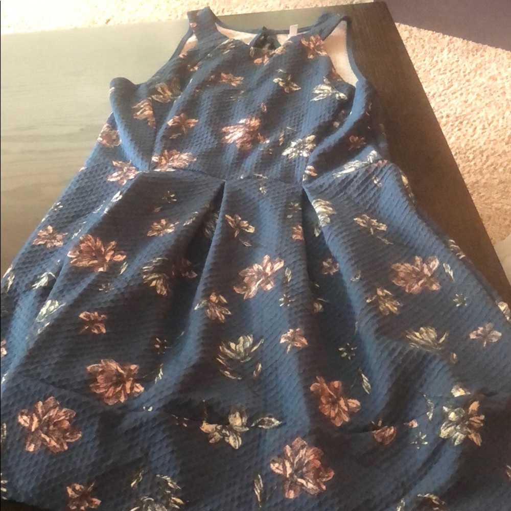 Floral print dress